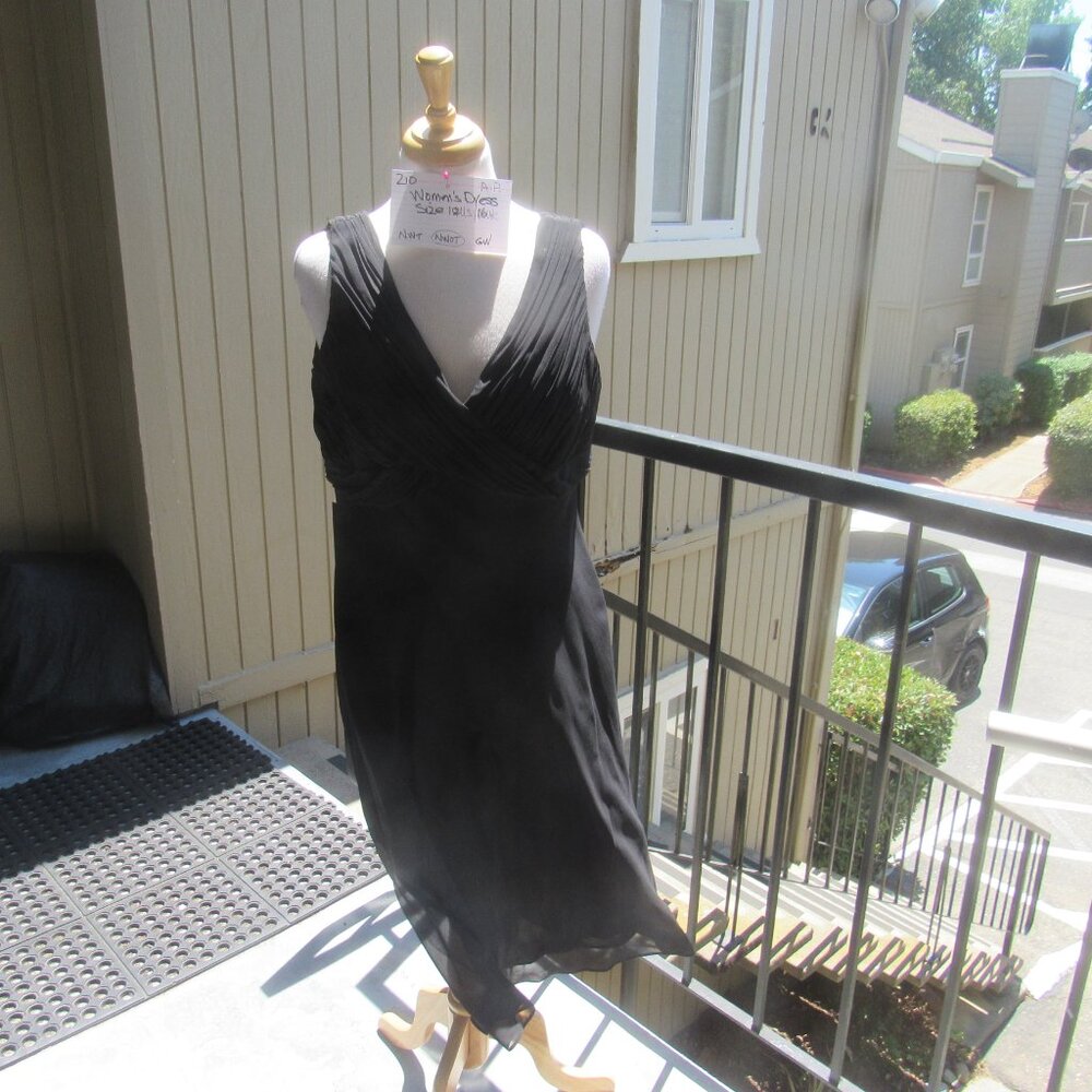 #210  NEW WOMEN'S STYLISH CHIFFON BLACK DRESS BY ADRIANNA PAPELL (SIZE 14US)